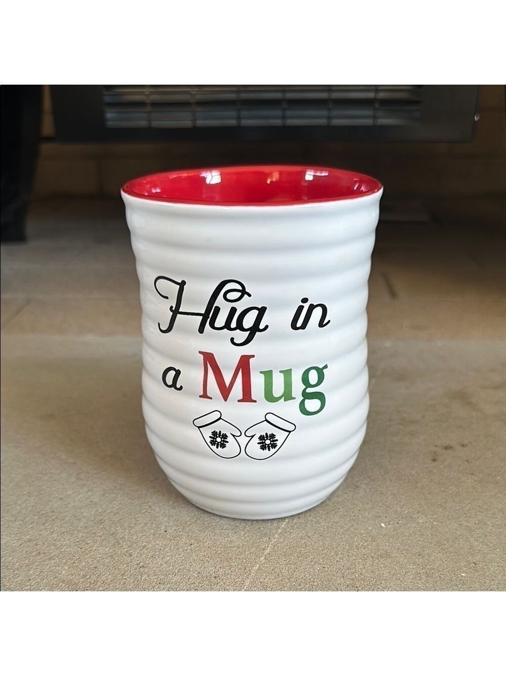 White and Red Hug in a Mug NWOT